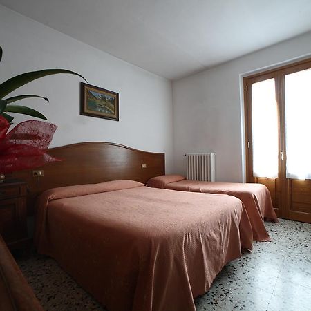 Albergo Ristorante Il Poggiolo San Marcello Pistoiese Dış mekan fotoğraf