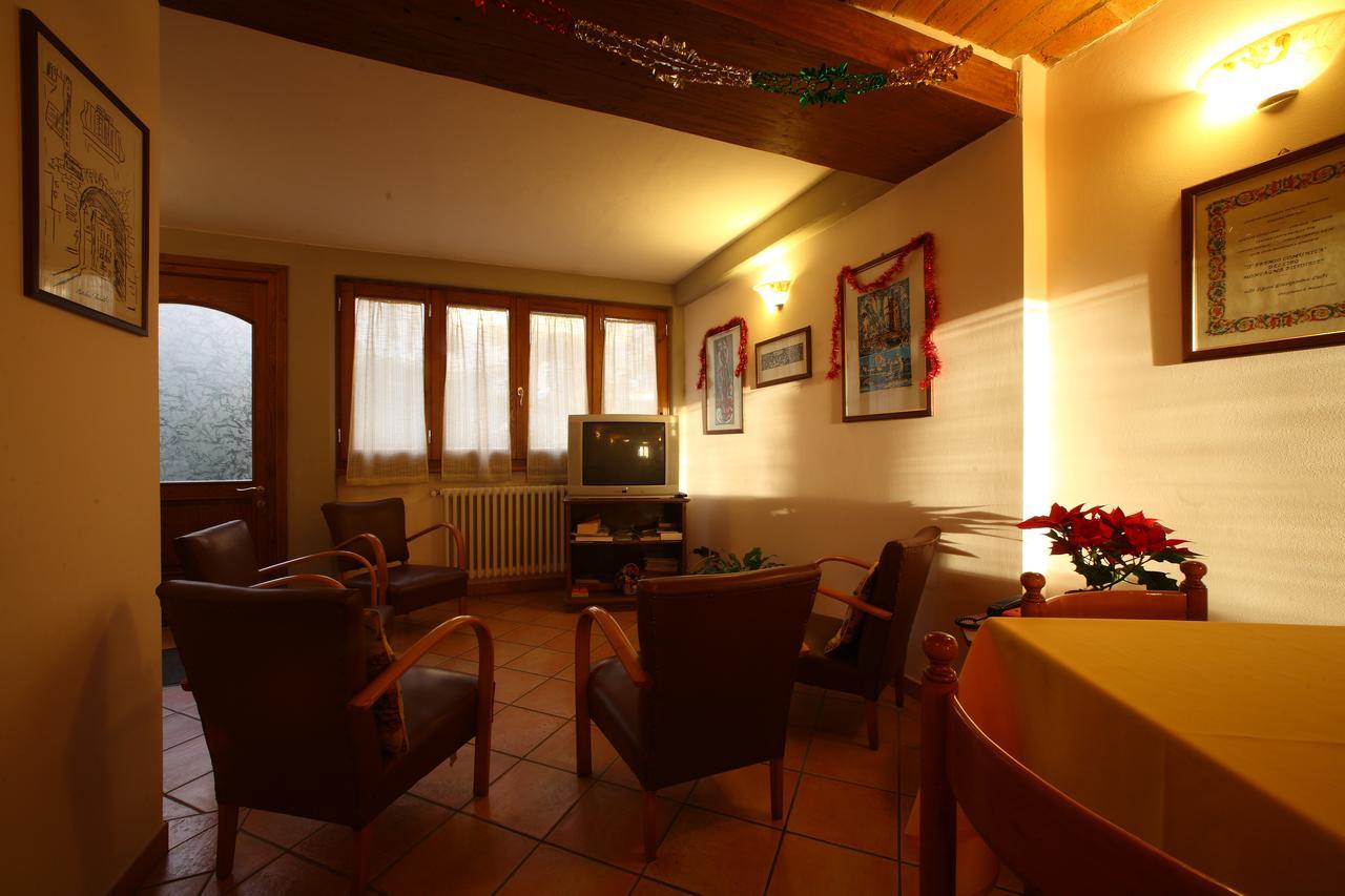 Albergo Ristorante Il Poggiolo San Marcello Pistoiese Dış mekan fotoğraf