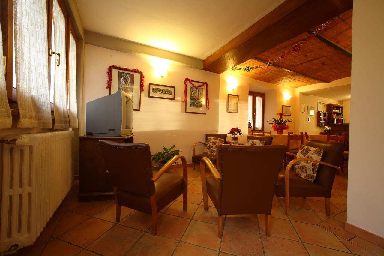 Albergo Ristorante Il Poggiolo San Marcello Pistoiese Dış mekan fotoğraf
